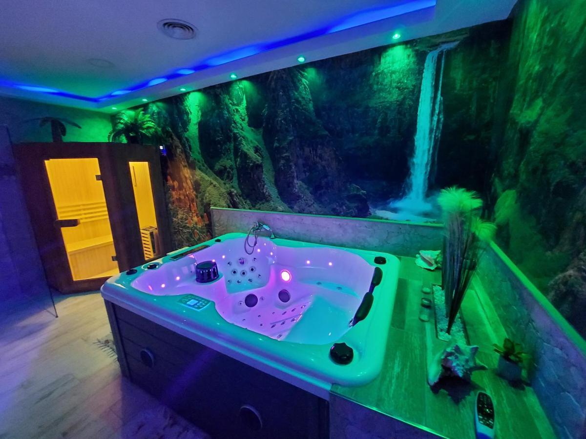 Apartamento Estrella Sauna Spa Jacuzzi Alhama de Aragón Dış mekan fotoğraf