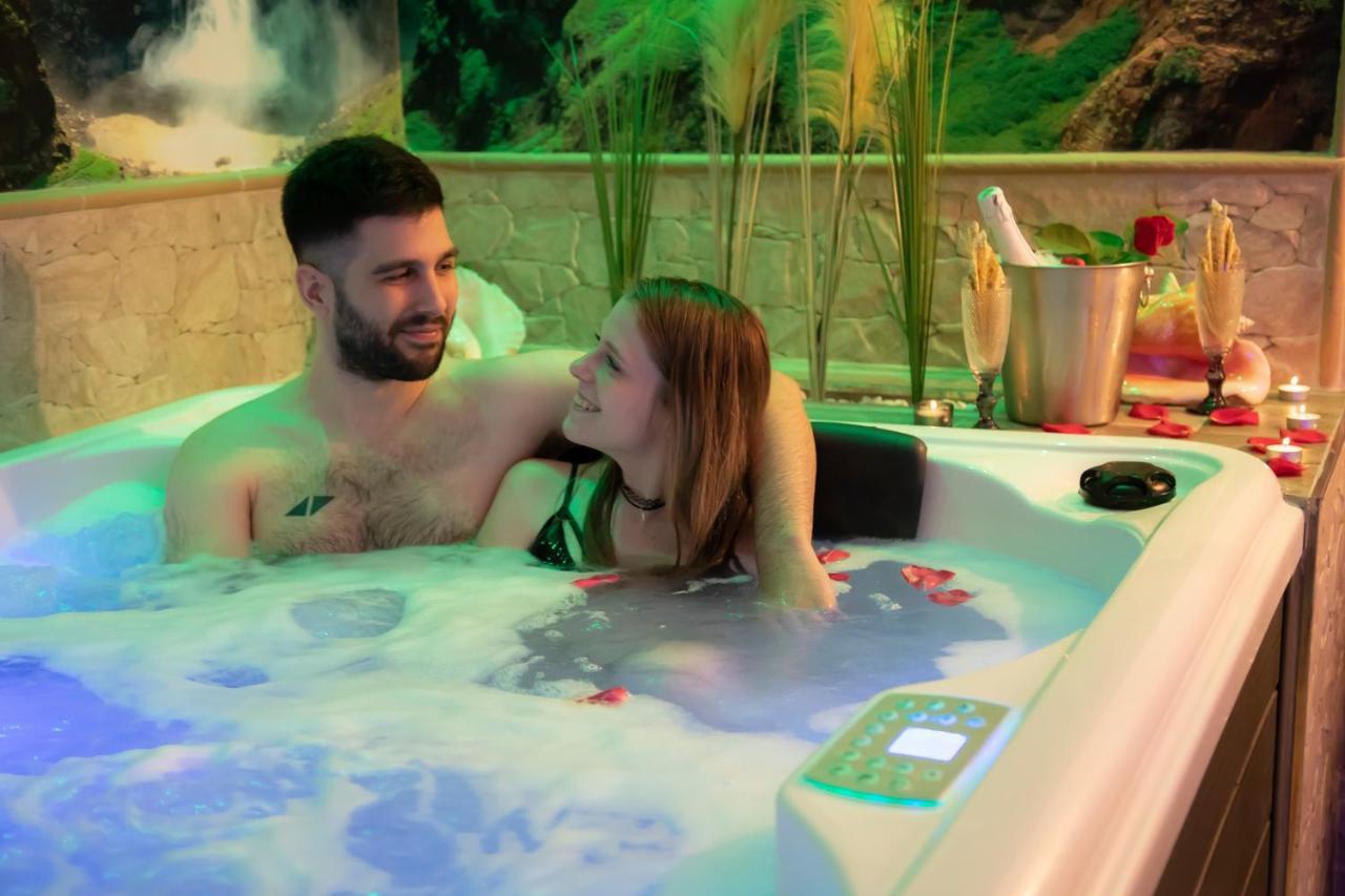 Apartamento Estrella Sauna Spa Jacuzzi Alhama de Aragón Dış mekan fotoğraf