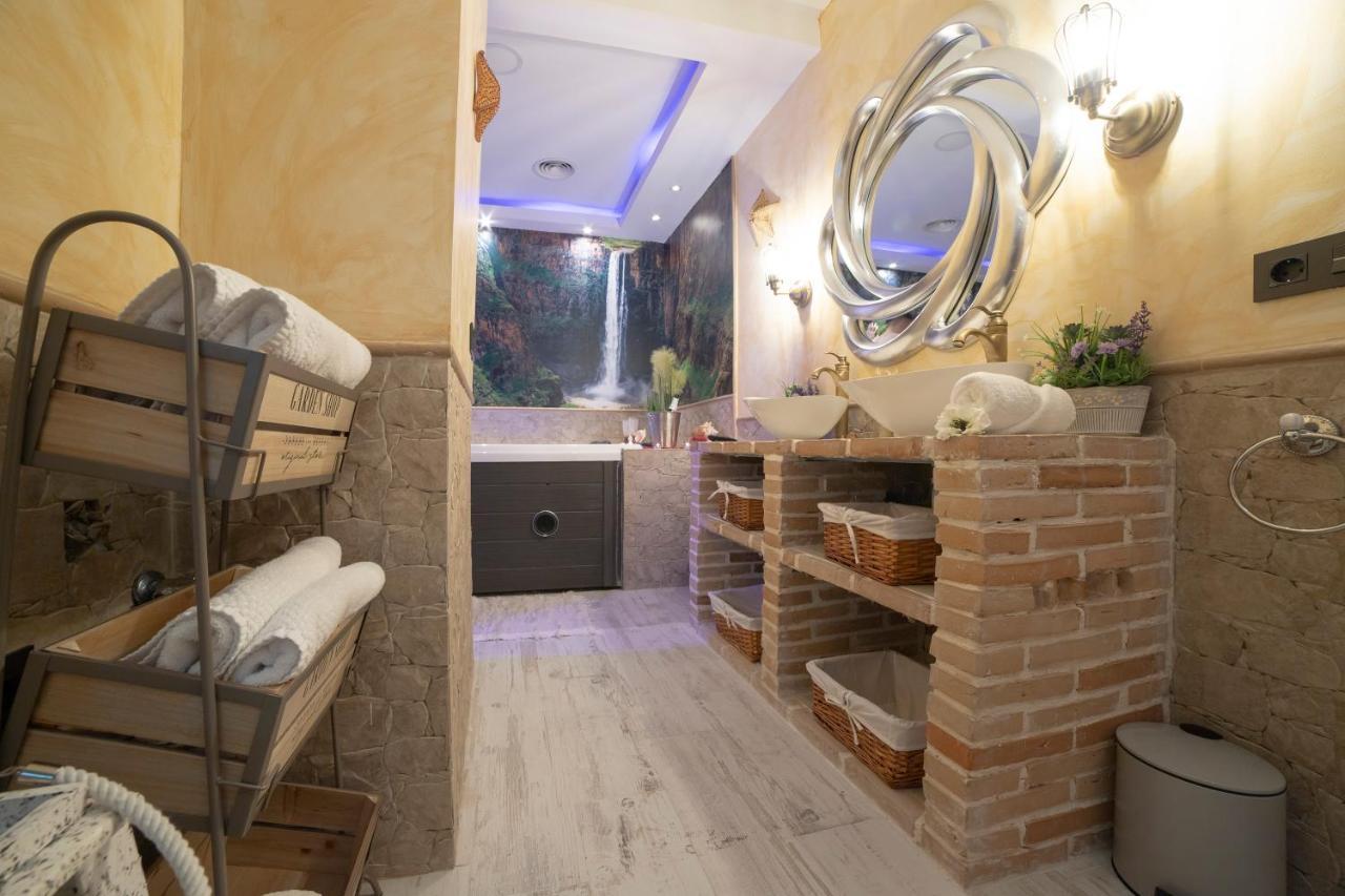 Apartamento Estrella Sauna Spa Jacuzzi Alhama de Aragón Dış mekan fotoğraf